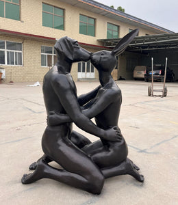 Bronzeskulptur Figurenpaar mit Tierköpfen, Höhe 140 cm, Ansicht 1