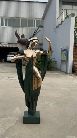 Bronzeskulptur Tänzerin mit Kopfschmuck, Höhe 160 cm, Ansicht 4