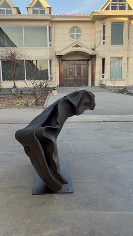 Bronzeskulptur verhülltes Gesicht, Länge 105 cm, Ansicht 4