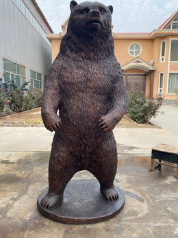 Bronzeskulptur Braunbär, Höhe 200 cm, Ansicht 3