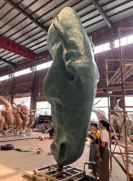Bronzeskulptur Pferdekopf mit Grünspanpatina, Höhe 500 cm, Ansicht 4