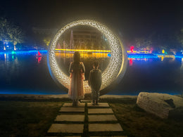 Edelstahlskulptur Lichtring, beleuchtet, Höhe 300 cm, Ansicht 2