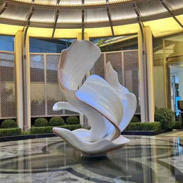 Edelstahlskulptur Blütenband, Ansicht 2