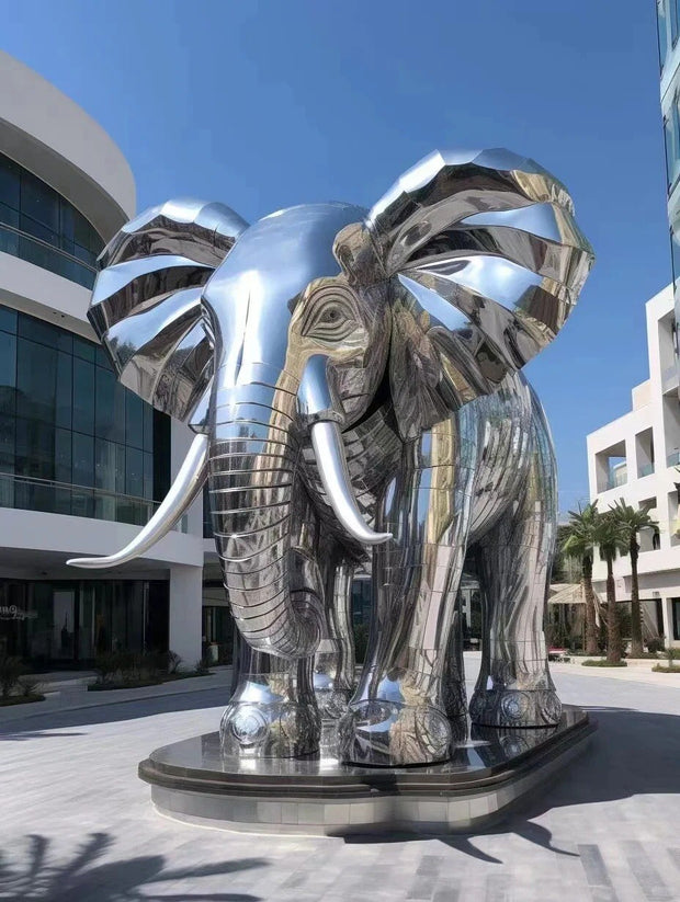Edelstahlskulptur Elefant, spiegelpoliert