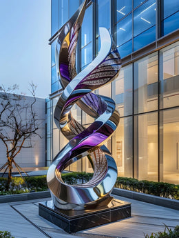 Edelstahlskulptur Flamme, gedreht, Ansicht 2
