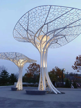 Edelstahl-Baumpergola, durchbrochene Krone, Ansicht 1