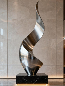 Edelstahlskulptur Windung für die Lobby, Ansicht 2