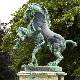 Bronzeskulptur Pegasus mit ausgebreiteten Schwingen, Ansicht 2