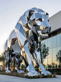Edelstahlskulptur Löwe, geometrisch, Ansicht 3