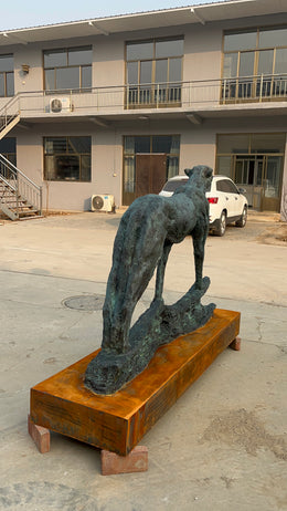 Bronzeskulptur Gepard im Lauf, Länge 150 cm, Ansicht 3