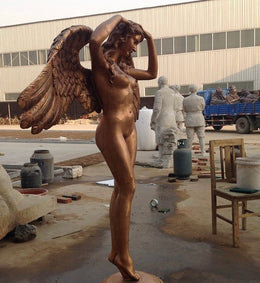 Bronzeskulptur Engel mit ausgebreiteten Schwingen, vergoldet, Höhe 175 cm, Ansicht 3