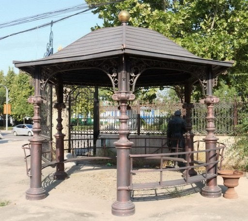 Gusseisen-Pavillon, 420 x 420 x H 450 cm