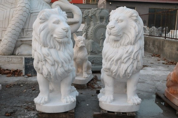 Marmorlöwen Paar, sitzend, Guangxi White, H 120 cm